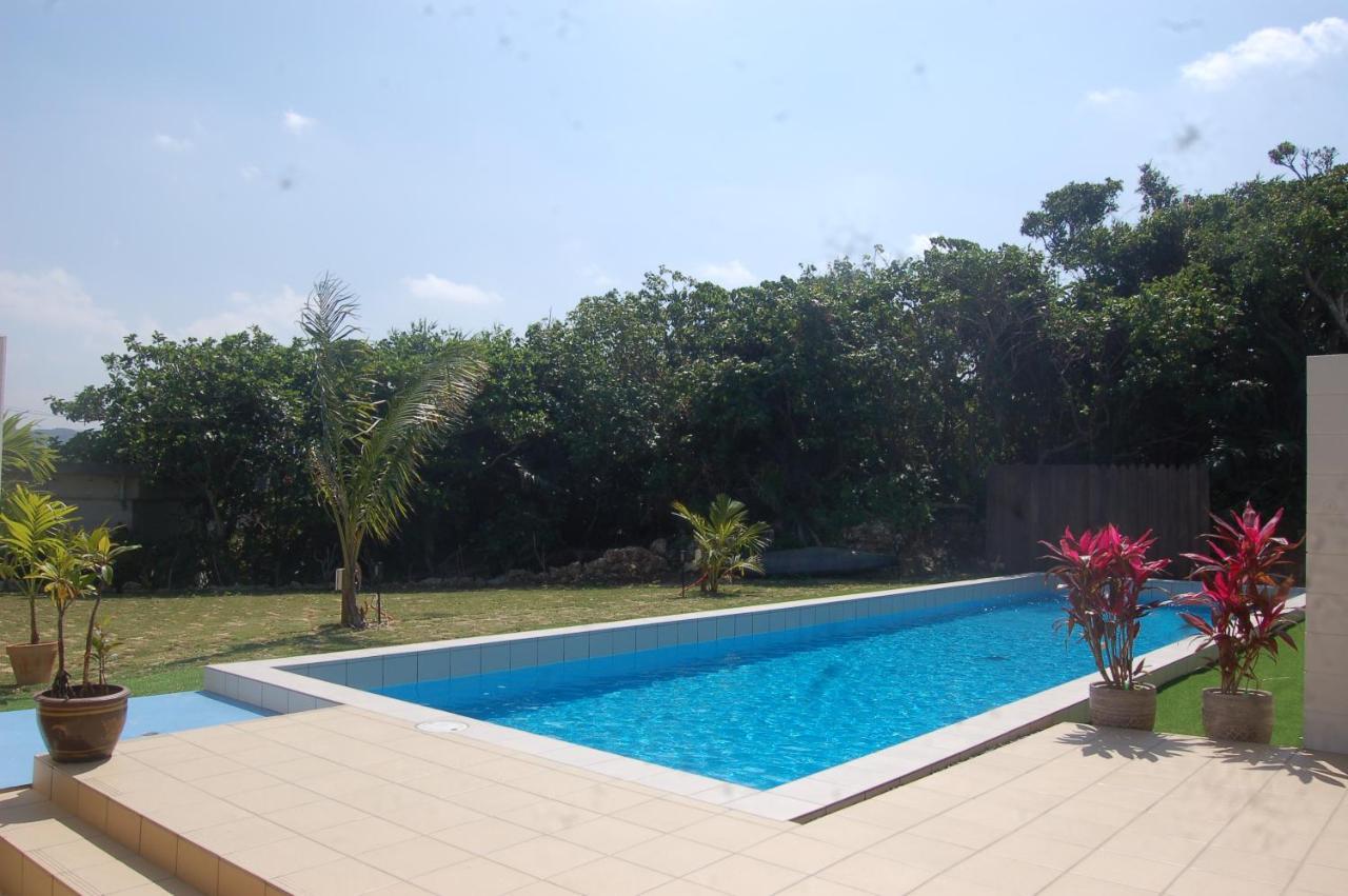Nest Iriomote Hotel Urauchi Luaran gambar